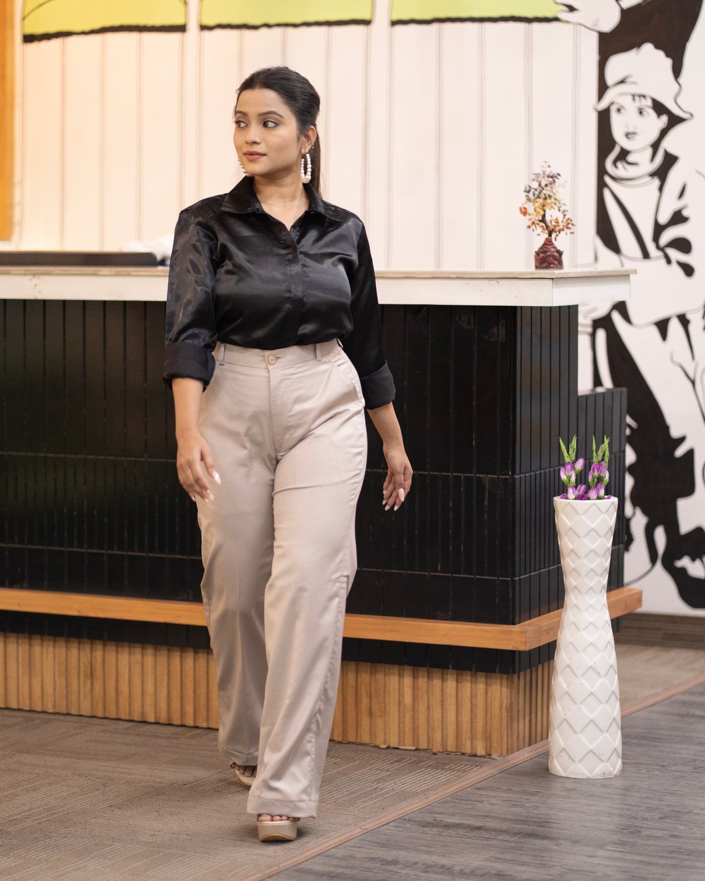 The bold beige Everyday Trouser